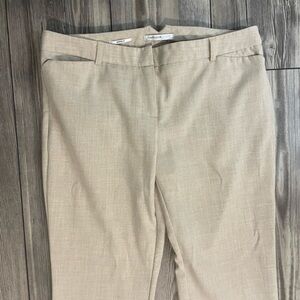 VAN HEUSEN Studio Stretch Polyester Khaki Work Pants | Size 8